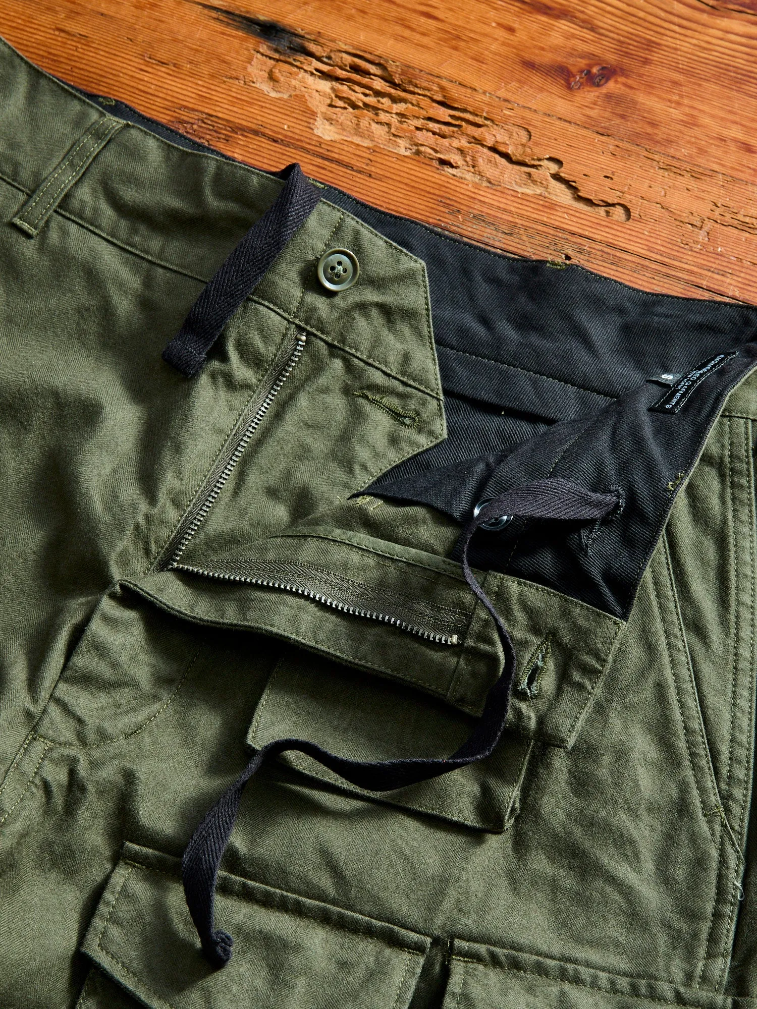 Brushed Herringbone FA Flight Cargo Pants in Olive