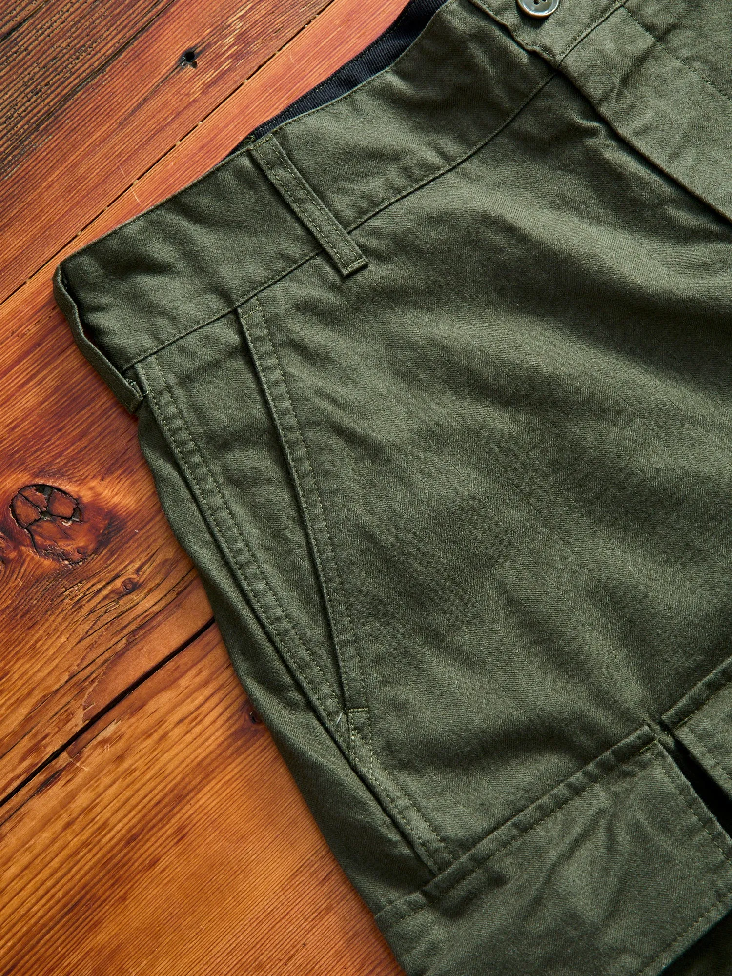 Brushed Herringbone FA Flight Cargo Pants in Olive
